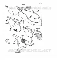 CACHE LAT&Eacute;RAL/GARDE CHAINE pour Kawasaki KMX125 1988