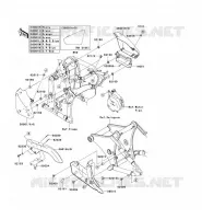 CACHE LAT&Eacute;RAL/GARDE CHAINE pour Kawasaki VN900 CUSTOM 2009