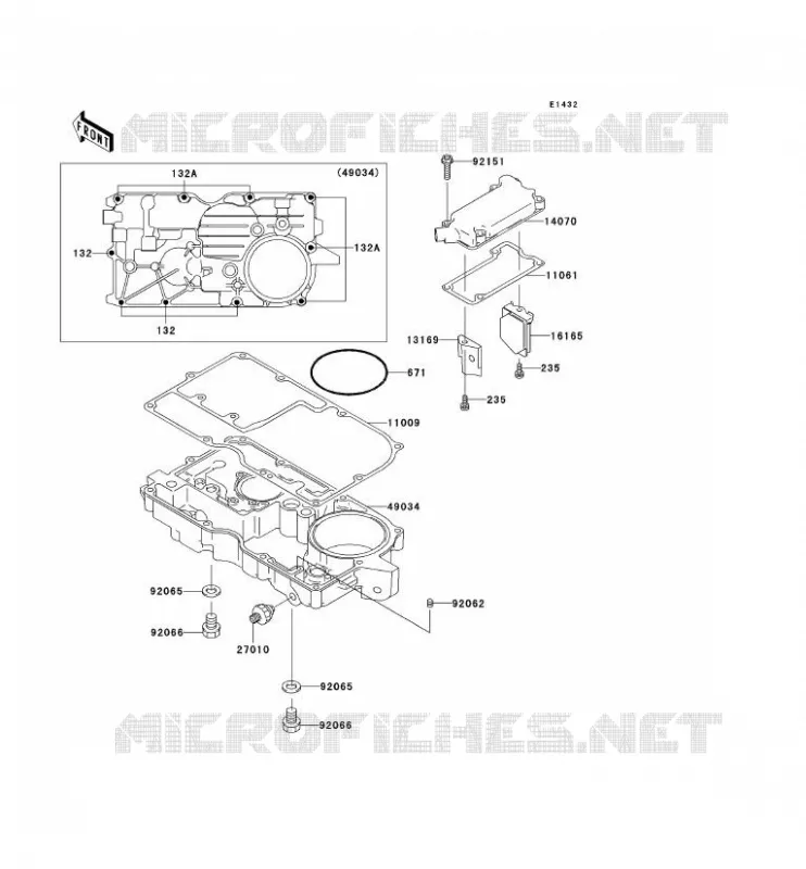COUVERCLE RENIFLARD/CARTER D'HUILE Kawasaki MOTOS 1000 2005 1000GTR  ZG1000-A20
