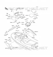 PIECE COQUE MILIEU pour Kawasaki JET SKI STX-15F 2005