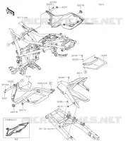 CACHE LAT&Eacute;RAL/GARDE CHAINE pour Kawasaki VERSYS-X 300 2021